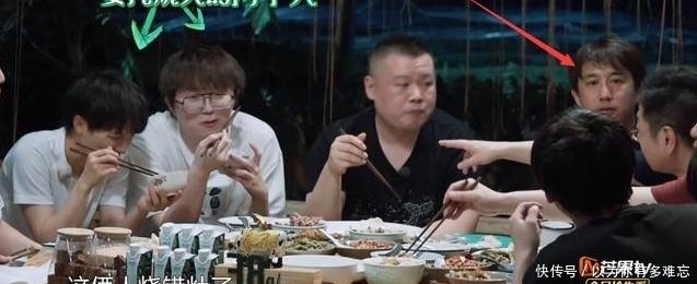 彭昱畅|《向往4》因一盘菜遭板脸?彭昱畅对黄磊称呼突变,关系一目了然