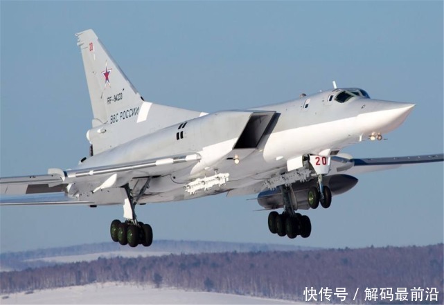  美军|美军11艘航母全部倾巢出动，哪国可与其一决高下？专家：只有一国