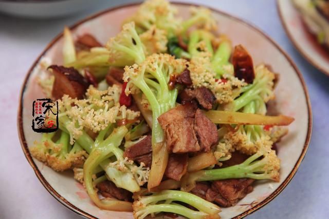 爱吃|2人晚餐做了4道菜,成本不到20元,老公夸我会疼人的好媳妇