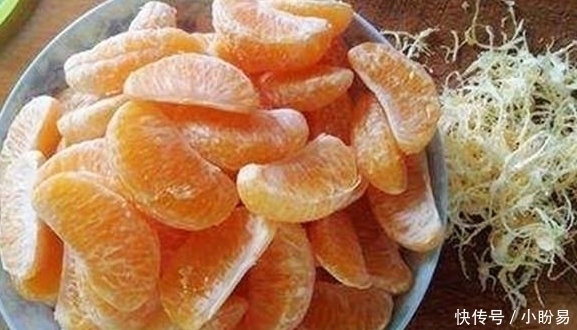 操作|强迫症吃水果，火龙果去籽都不算啥，最后榴莲的操作才丧心病狂