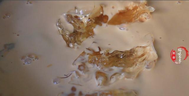 过瘾|夏天,孩子就喜欢这道奶茶冻,冰凉解暑,Q弹细腻,比冰粉还过瘾