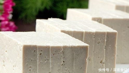 豆腐|买豆腐时要注意,碰上这2种豆腐再便宜也别买,商贩自己都不吃