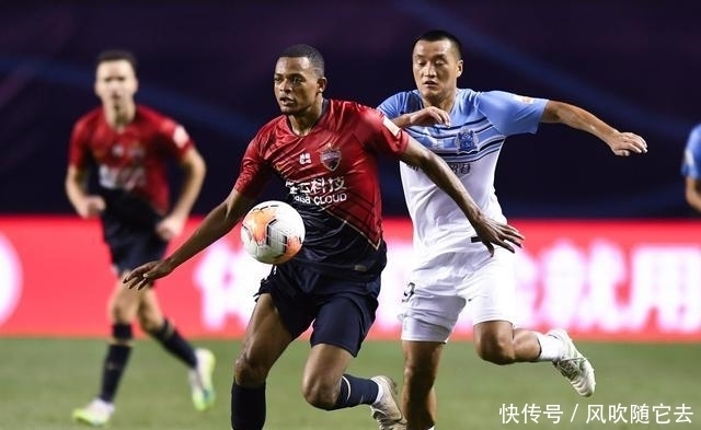  消息|中超开赛仅2天，15支球队收不利消息，只得拱手让出中超冠军