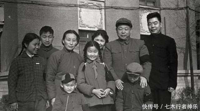 传奇的一|这位女医生很牛,丈夫是副总理,姐夫是大将,儿子是中将