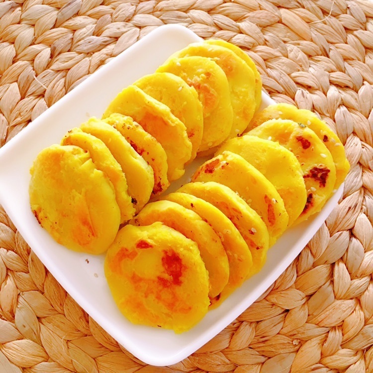 一口气|天不亮婆婆就做早餐,孩子一口气吃了一盘,我尝了一口以为买的!