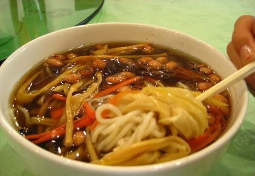 山水|来到桂林时,除了“甲天下”的山水,还有这5种美食不得不尝