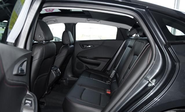  舒适|被冷落的迈锐宝XL，一箱油950KM，舒适如头等舱，跌到11万没人懂