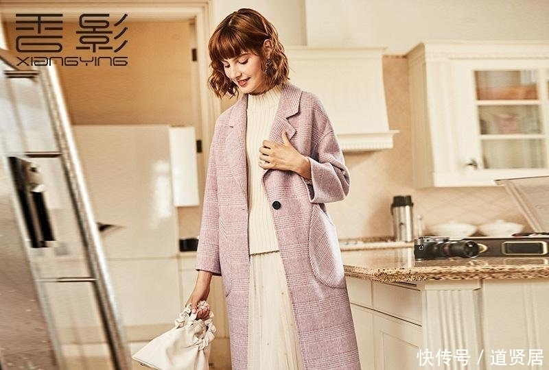 美的|在强调一次穿大衣别搭阔腿裤,看看下面女人怎么穿,美的与众不同