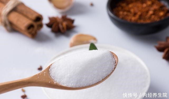 家常菜|湖盐、海盐和井矿盐相比,哪种盐比较好更适合用于家常菜调味