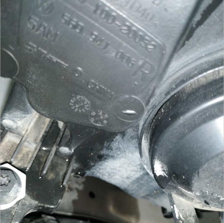 买辆|大众帕萨特新车低至13万,花11万买辆开了五年的二手帕萨特图啥