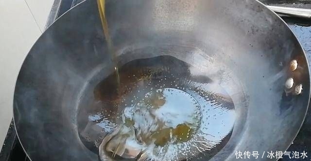 淮扬|厨师淮扬教你如何用白水果做猪肚,美味可口,擦洗是关键