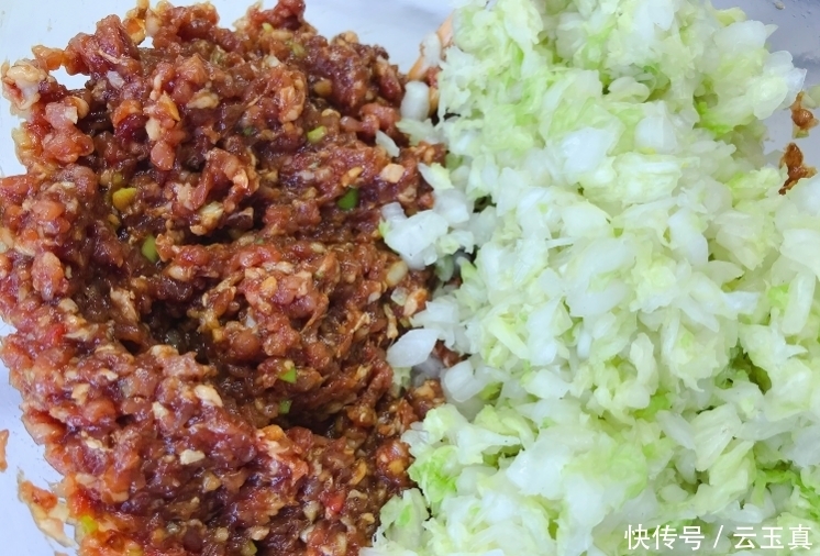 鲜嫩|拌饺子馅,先调味还是后调味?做对了,饺子鲜嫩多汁,入味还不腥