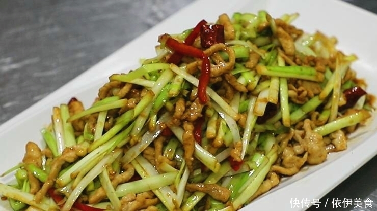 好吃|天热没胃口,大厨教你做:韭黄炒肉丝,好吃又下饭