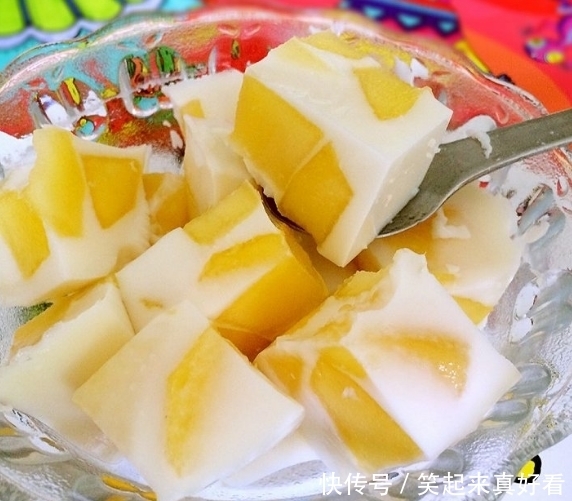 搅拌均匀|别再出去买甜品了,大厨教你在家做,软糯香甜,大人小孩都爱吃!