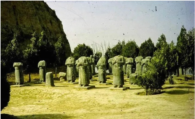 农民|武则天墓前有61个无头石人,千百年成谜,1971年被农民解开