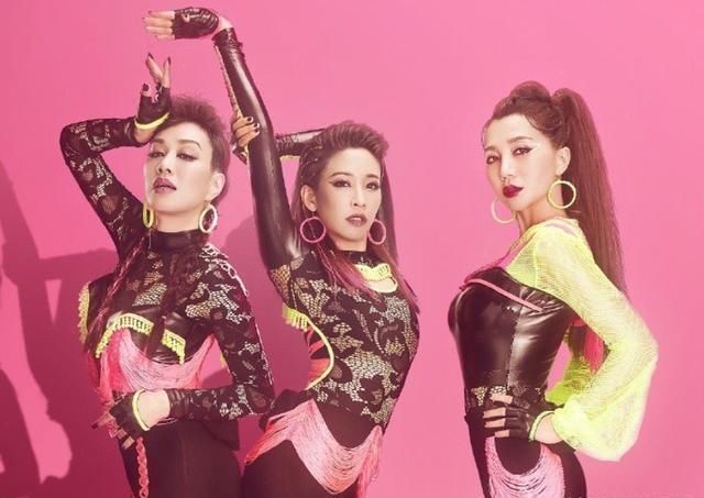  姐姐|《乘风破浪的姐姐》：二公淘汰名单公布，这一组发挥超稳却被刷下