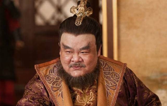 安禄山|安禄山与和珅同犯一个错误,他们的结局是一个被暗杀,一个被明杀