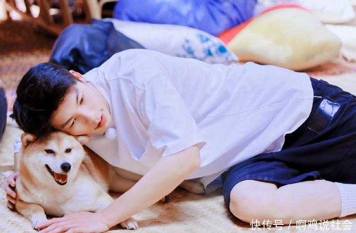 对比|《向往4》许光汉被指尴尬,像极了走亲戚,与欧阳娜娜对比鲜明