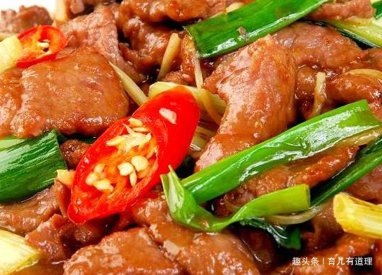  牛肉|葱香浓郁，百吃不腻，上桌就光盘，家人们最爱的家常菜