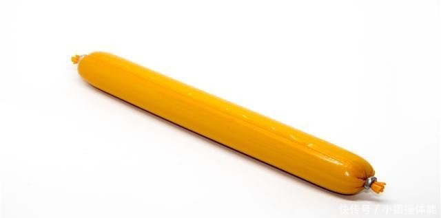 饮料|4种“坑人”的零食包装,这也太难打开了,设计师我想和你聊聊!