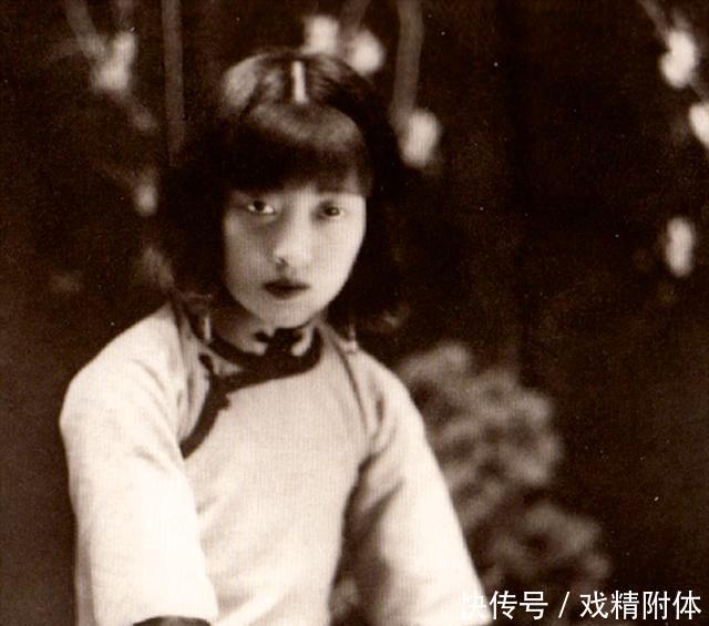 溥仪|溥仪在新婚时说漏了一句话,多年以后全部应验!