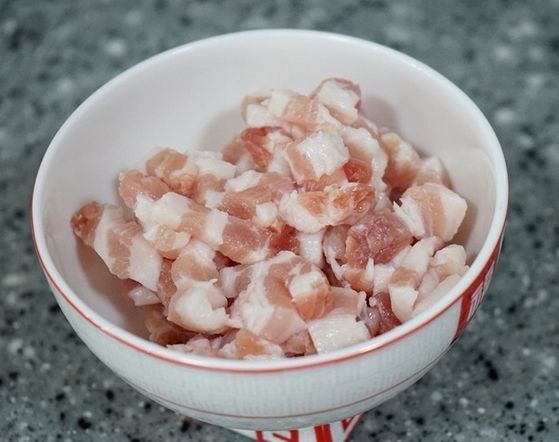 美味|玉米面窝窝头这样做,营养健康又香软美味,一上桌就被家人抢着吃