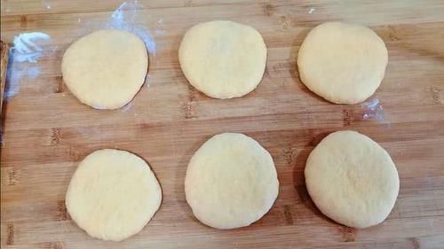  收到|最近这桌早餐火了，15分钟搞定一桌，朋友圈收到1030个赞