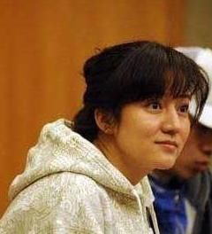 是因为|从“话剧王子”到“余欢水”，郭京飞成功转型的秘密都是因为她