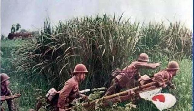 找回|机密文件丢失,刚找回却正好碰到日军,两名小战士的结局让人泪奔