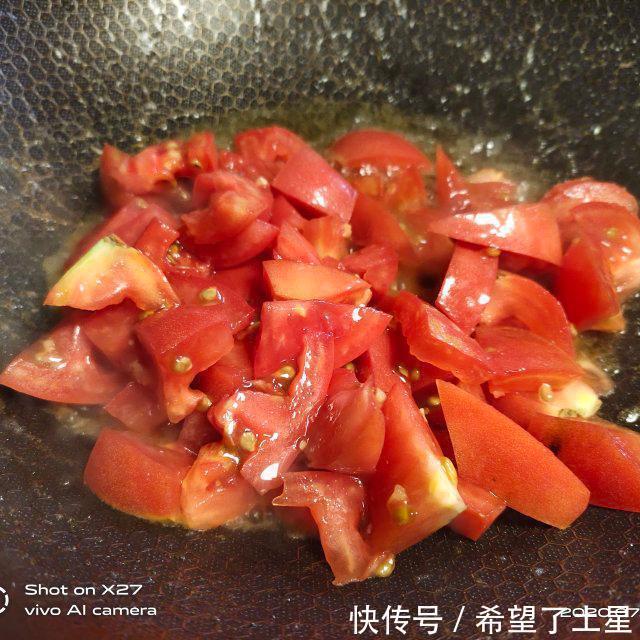 鲜味|嫩姜牛腩汤,营养丰富,汤鲜味美