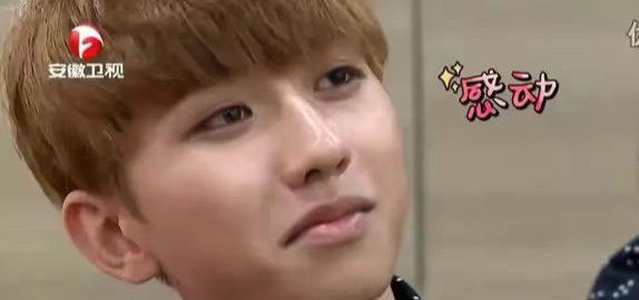 重生|蔡徐坤与资本的博弈,32亿违约金下的涅槃重生