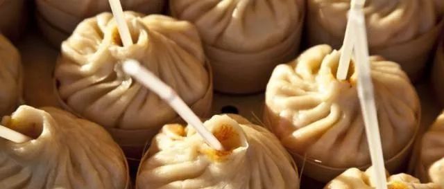 煎饼果子|中国最好吃的5大小吃，图5被誉为“世界第一小吃”，你吃过几种