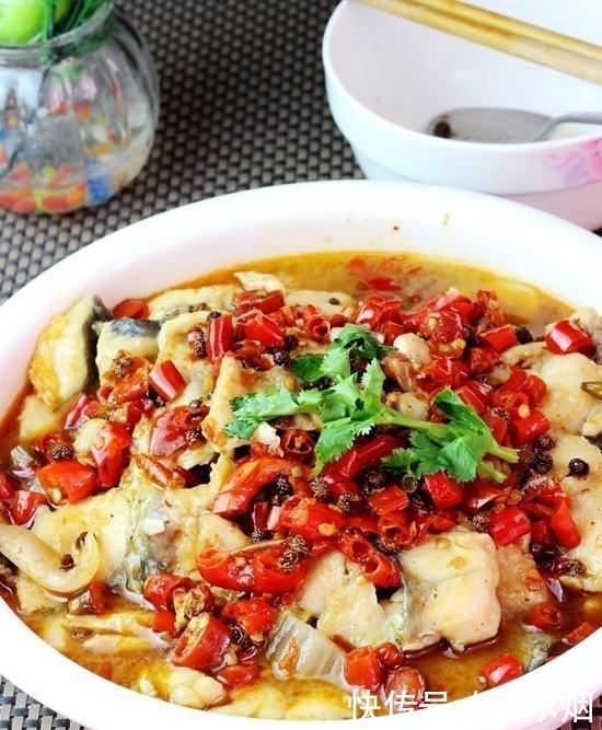 创新|酸菜鱼新做法,好吃到爆,八成正宗,二成创新,没有一点土腥味!