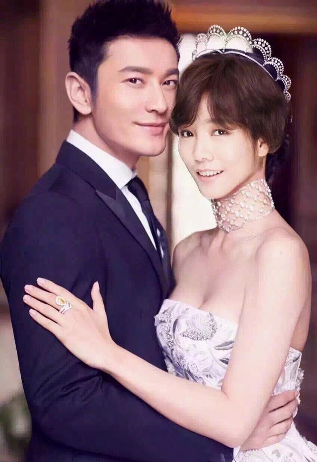情商|许飞为黄晓明宣传中餐厅,将结婚照中的杨颖p成自己,被指情商低