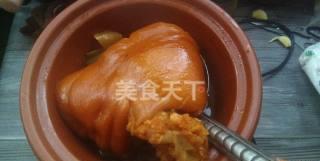 好吃|怎么做家庭版酱肘子最好吃 家庭版酱肘子怎么做好吃