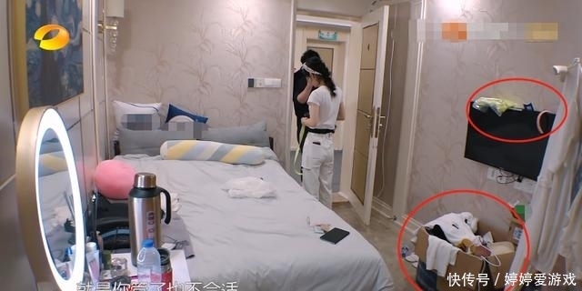 衣物|赵丽颖《中餐厅》暴露生活坏习惯,多次晚起床,房间邋遢衣物乱放