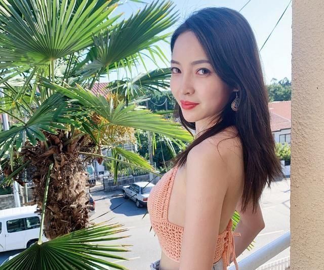 潘晓婷|感慨最美台球裁判夜晚发文心不动则不痛