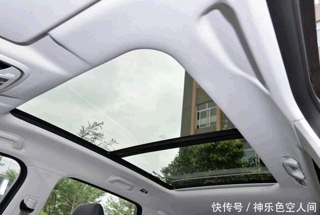 低配版本|别说低配寒碜了!这三款车入门即高配,第一款还是销冠