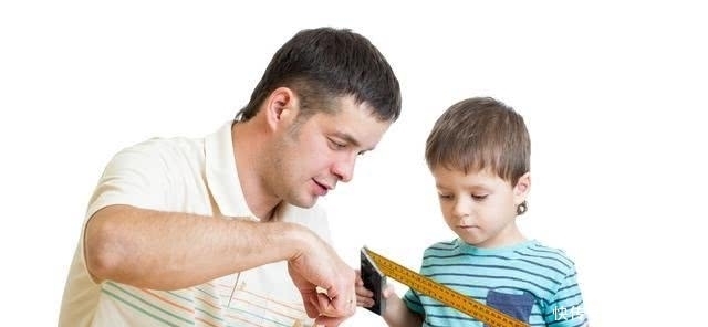 家长|孩子在家啥也不愿意干？家长做到这几点，他会成为家务好帮手！