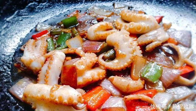 锅倒油烧热|7道超级下饭的家常菜,做法简单味道香,上桌让你多吃两碗饭