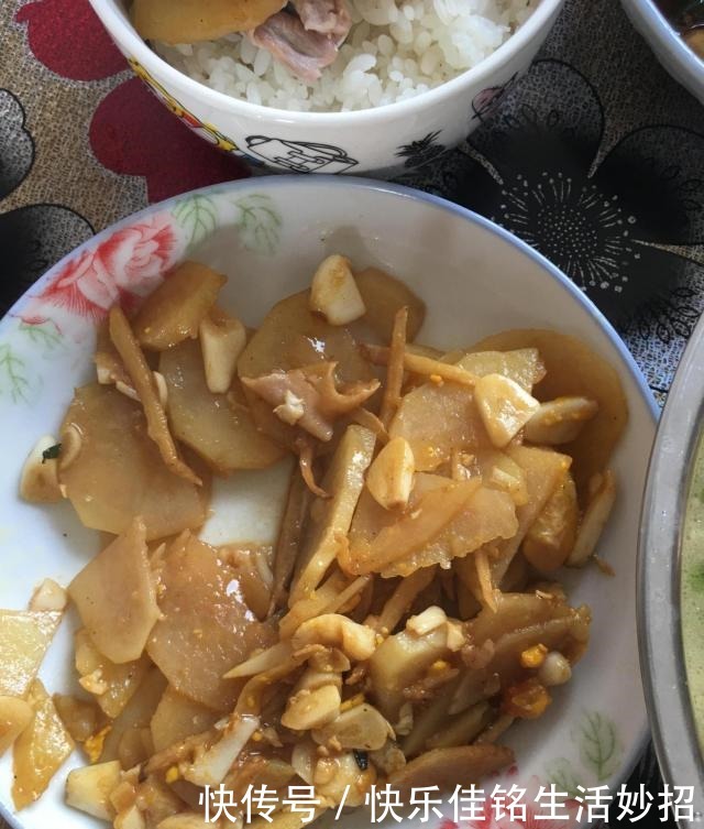 特意|公婆忙完庄稼又要去打工,我特意做了一桌菜送行,饭后吃的都想哭