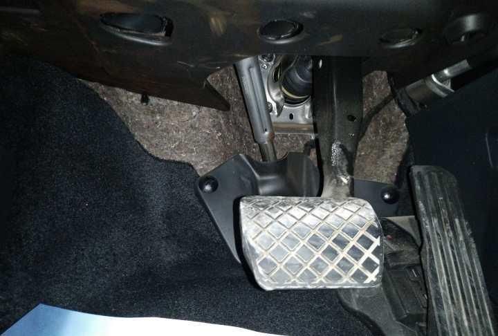 买辆|大众帕萨特新车低至13万,花11万买辆开了五年的二手帕萨特图啥