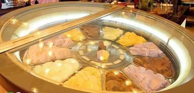 面包|吃自助餐,聪明人都会拿“这4种”食物,原来我以前的吃法都错了