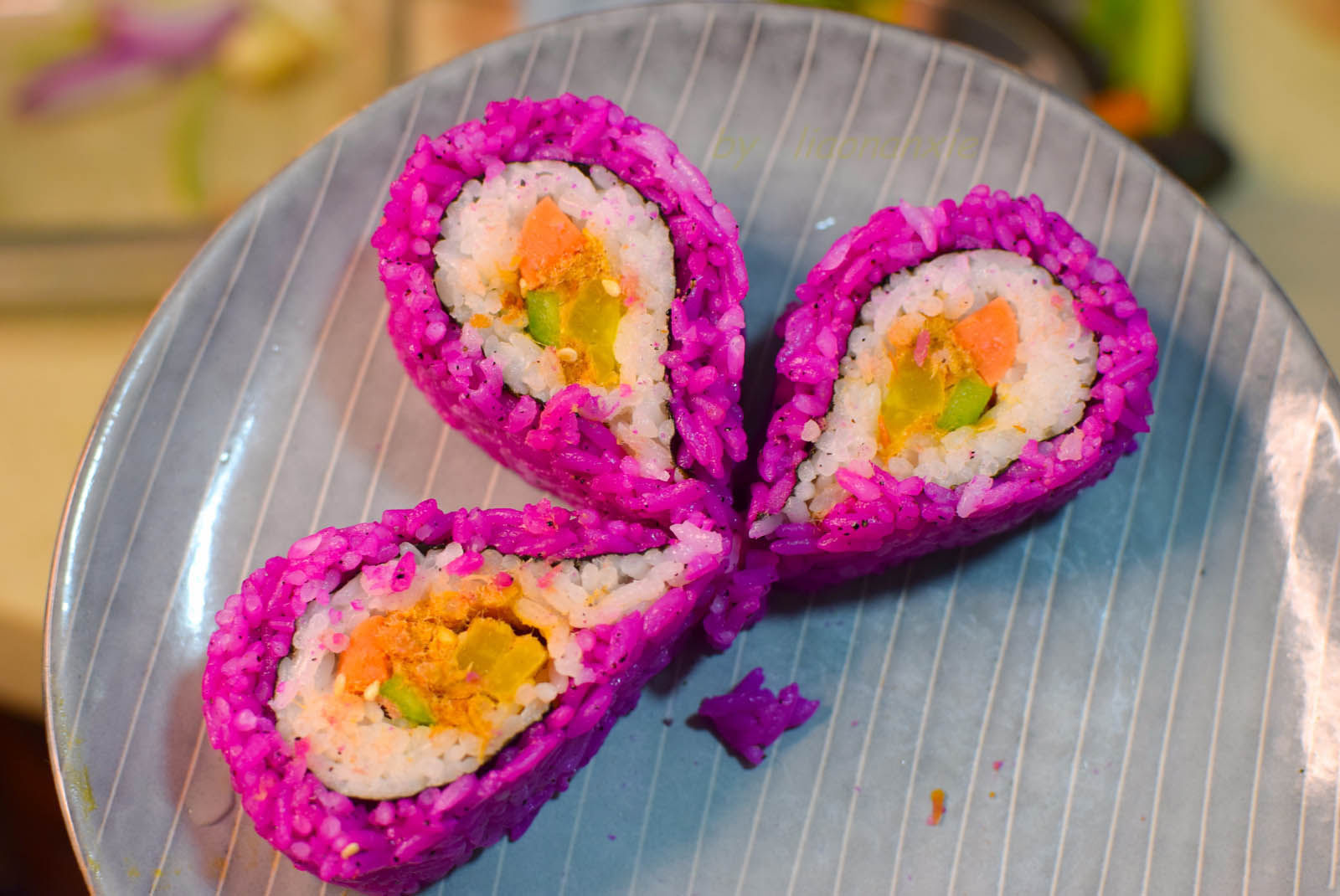 花型|老妈做寿司,粗心搞错了花型,孩子一块接一块吃,还说好吃,暖心