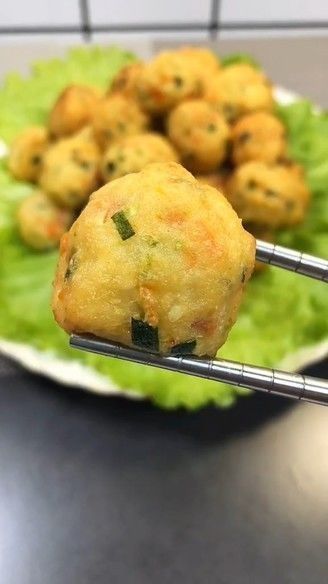 不到|全职妈妈的晚餐,看一遍就会做,花销不到8元钱,比订外卖强多了