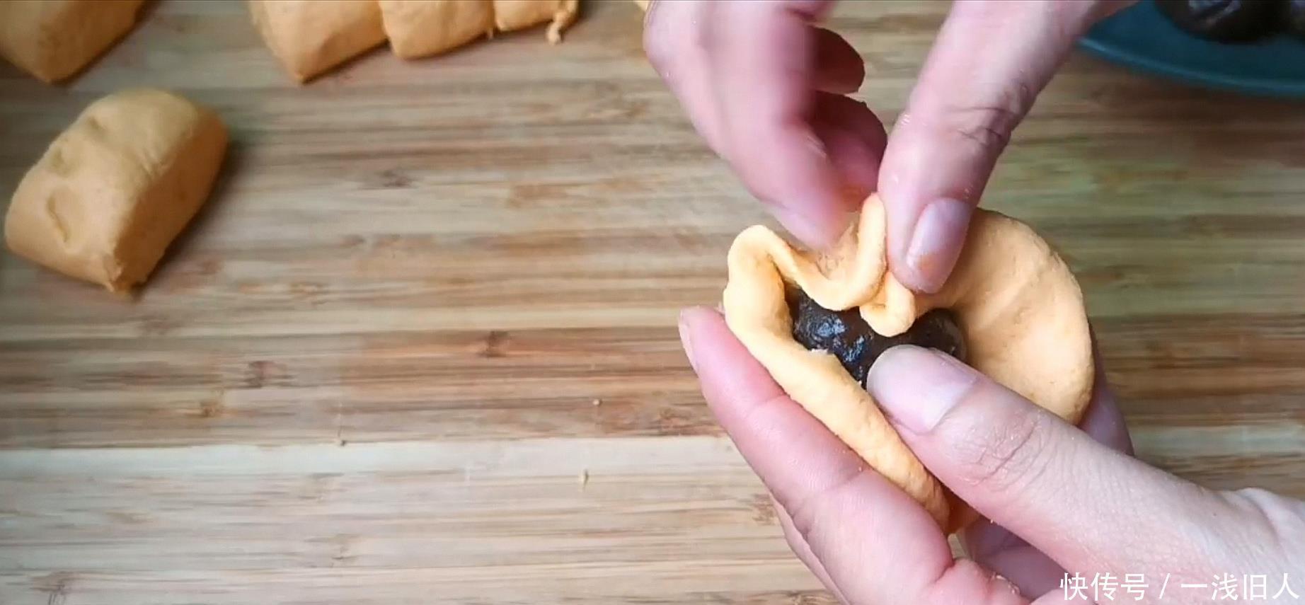 红薯|不用烤箱也能做月饼，无任何添加剂，做法配方都简单，2分钟学会