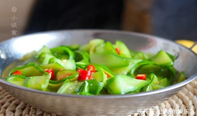 好吃|过年油腻多,不如提前学会这道菜,端上桌清香扑鼻,好吃又解油腻