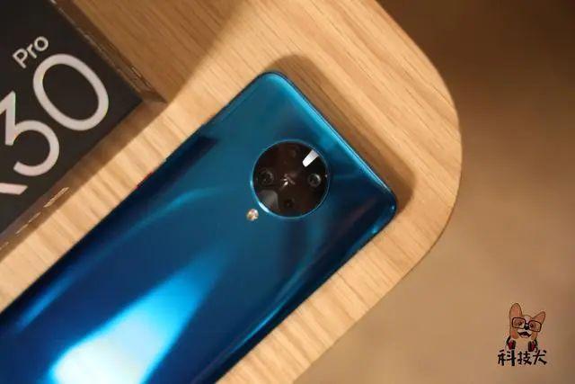  保值|上半年旗舰手机保值率盘点：华为荣耀一加小米居前四 OV三星垫底