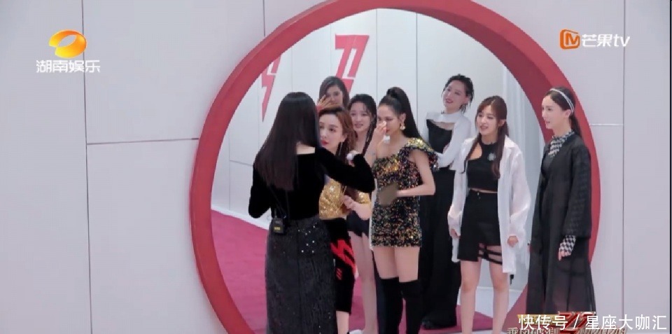 淘汰|王霏霏让《宽面》组送行,伊能静不送钟丽缇却送沈梦辰,宁静的做法再次圈粉