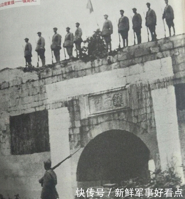 印度支那|兵力30倍于敌围攻敌军惨败，陈赓临危受命，一仗打成越军祖师爷